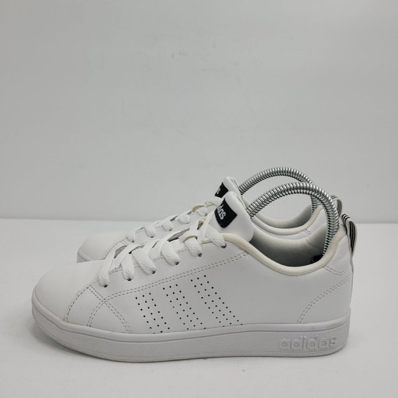 Adidas Advantage Clean Classic Women's White Low Top Sneaker F99091 US Size 5 - Picture 2 of 8